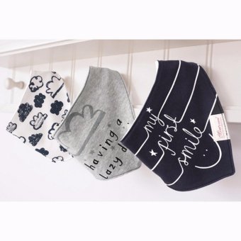Baby Touch ผ้ากันเปื้อนเด็ก เซตเบสิค 3 ผืน ลายทไวไลท์ Baby Touch ผ้ากันเปื้อนเด็ก เซตเบสิค 3 ผืน ลายทไวไลท์