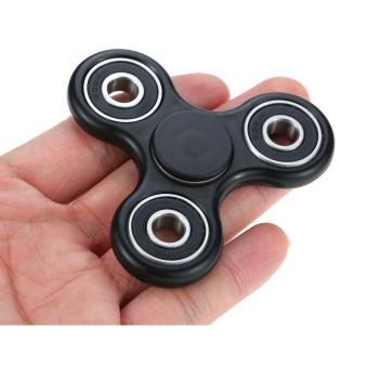 Fidget Spinner ลูกข่างฝึกสมาธิ แบบ 3 แฉก สุดฮิต Fidget Spinner ลูกข่างฝึกสมาธิ แบบ 3 แฉก สุดฮิต