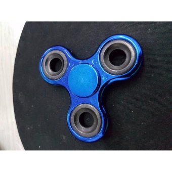 Fidget Spinner ลูกข่างมือหมุน finger gyro Tri-s Pinner ของเล่นอยู่ไม่สุข, รุ่นโครเมี่ยม Fidget Spinner ลูกข่างมือหมุน finger gyro Tri-s Pinner ของเล่นอยู่ไม่สุข, รุ่นโครเมี่ยม
