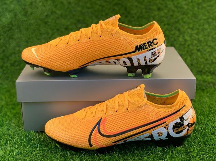 พร้อมสต็อก 2020 ลดกระหน่ำ คลังสินค้าพร้อม Original Mens Women Nike Mercurial Vapor 13 Elite FG รองเท้าฟุตบอลมีปุ่�   ��ผู้ชาย FIRM GROUND บูทฟุตบอลรองเท้า Flyknit 360 รองเท้าสนีกเกอร์ด้านบนต่ำสีส้มสีเหลือง สีดำ สีขาวขนาด 35 45