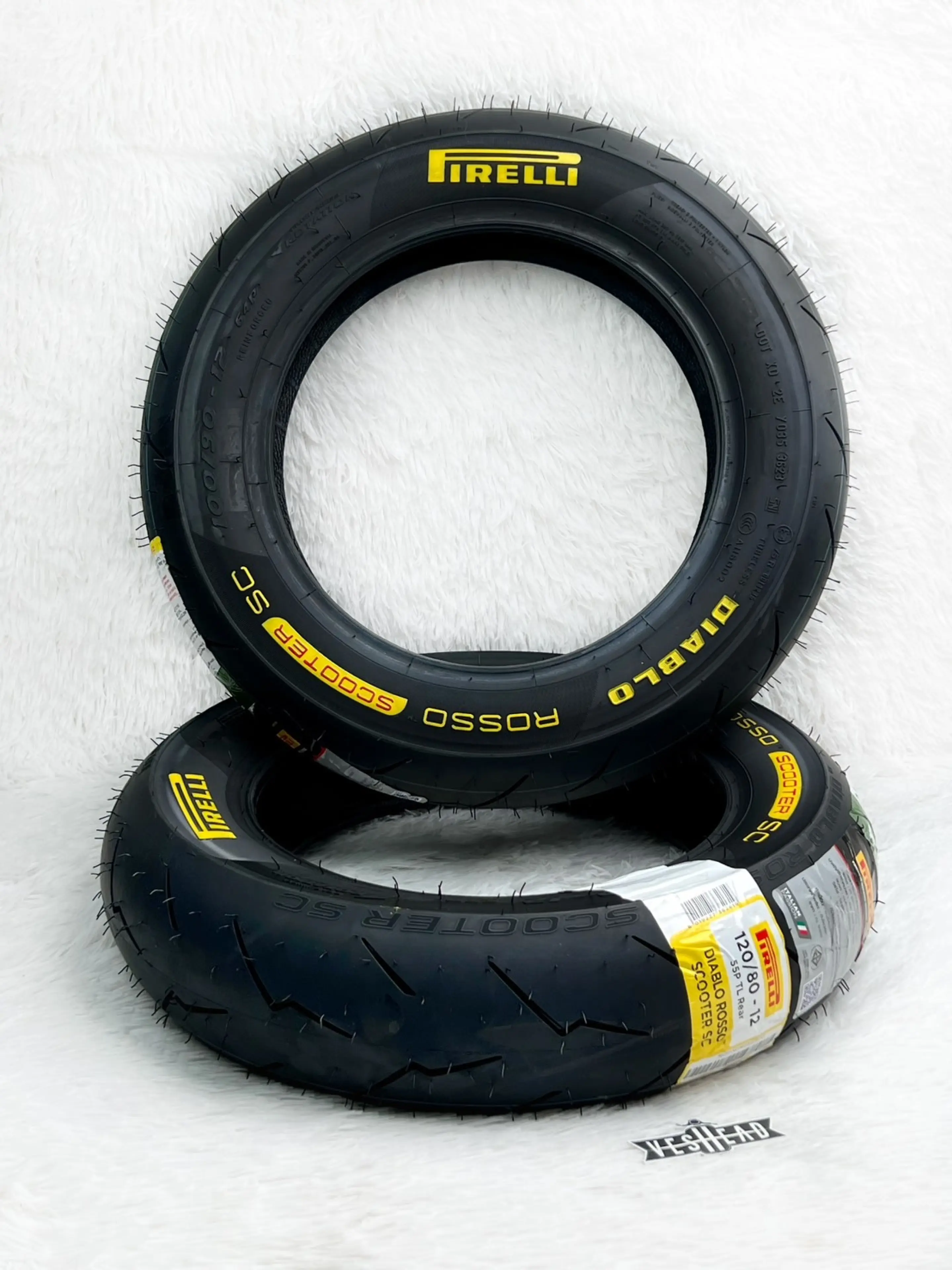 Pirelli Diablo Rosso Scooter Sc Tires, 12-15" Rims, for Scooters Vespa / Lambretta / Giorno / Xmax / Forza / Aerox / Monkey / Vespa / Lambretta / Giorno.
