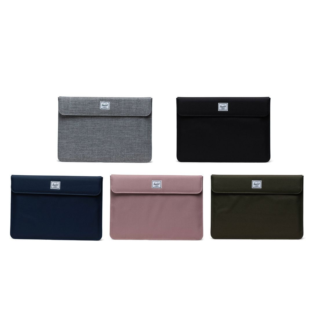 Herschel Supply Spokane 15-16 inch sleeve 2023 ราคา 2,481 บาท*ส่งฟรี