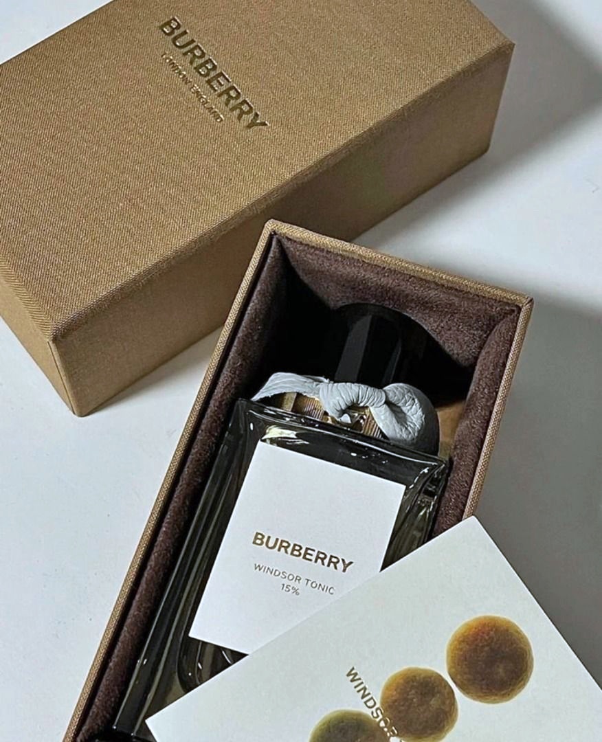 แท้✓ Burberry signatures windsor tonic eau de parfum 100ml ราคา 5,100 บาท*ส่งฟรี