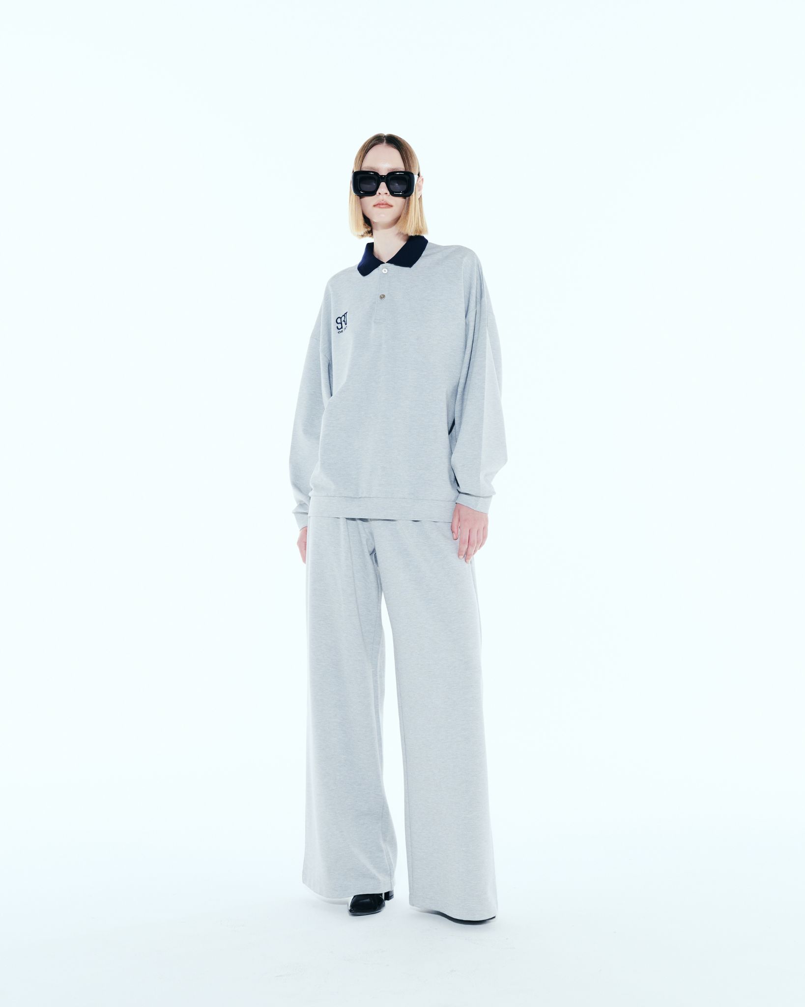 The SRT X12 (TPN203) - Airport Softstreme Pants กางเกงขายาวทรงตรง ผ้านุ่มยืด มีตะขอ มียางยืดด้านหลัง มีซิปหน้า มีกระเป๋าทั้ง 2 ข้าง มี 2 สี สีเทา สีน้ำเงิน ราคา 2,121 บาท*ส่งฟรี