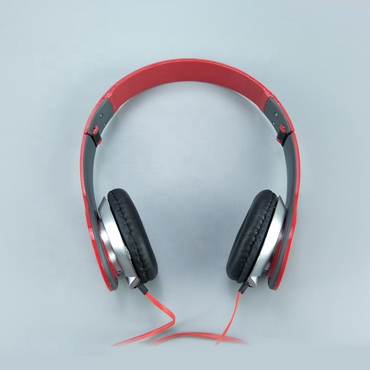 เกี่ยวกับสินค้า หูฟังครอบ แบบใช้สาย ไม่ใช่บลูทูธ หูฟังครอบหัว เฮดโฟน Audio - Professional Bass Stereo Headphones ของแท้ สามารถพับเก็บได้