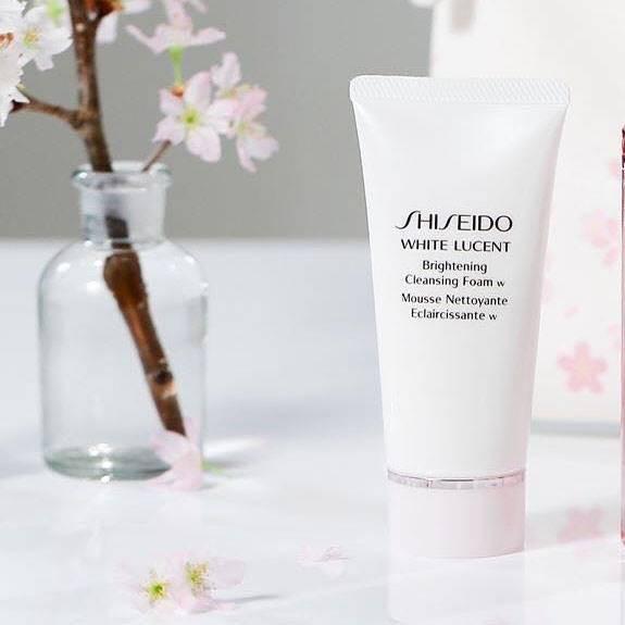 Shiseido White Lucent Brightening Cleansing Foam w 50ml