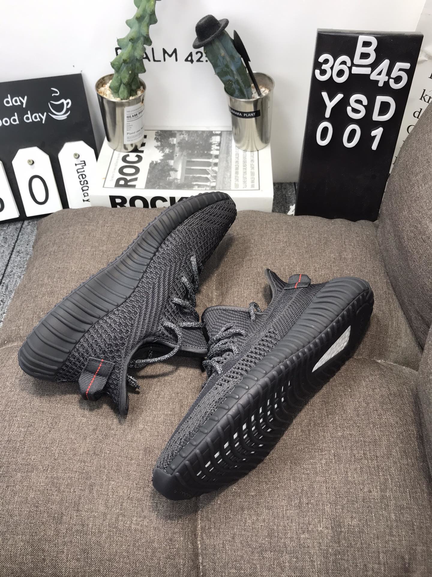 yeezy boost pod