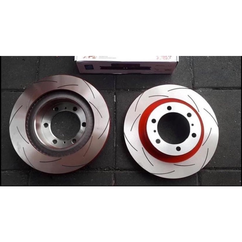 จานเบรคหน้าTRW XPS TOYOTA new fortuner 2015-20121 ขนาด338 mm ราคาต่อคู่ใส่คาลิเปอร์เดิม ไม่ต้องแปลง ราคา 8,500 บาท*ส่งฟรี