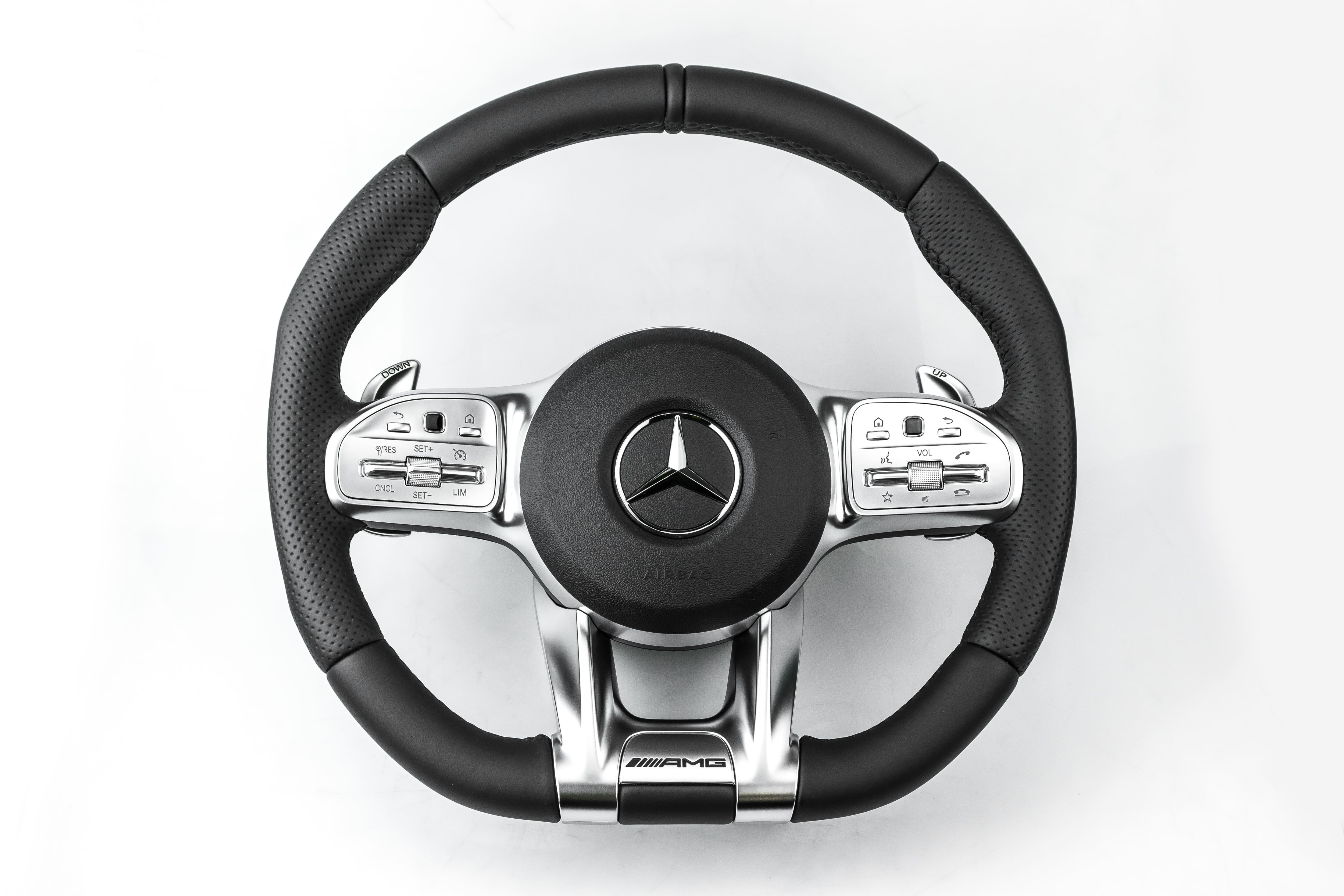 Benz AMG steering wheel 2019-2021 ราคา 55,000 บาท*ส่งฟรี