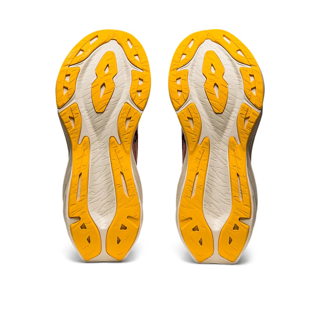 มุมมองเพิ่มเติมของสินค้า รองเท้าวิ่ง Novablast 3 “มี9สีให้เลือก” พร้อมกล่อง FULL SET (เบอร์36-45) *จัดส่งฟรี ส่งเร็วมาก เก็บเงินปลายทาง* รองเท้าวิ่งชาย รองเท้าวิ่งหญิง