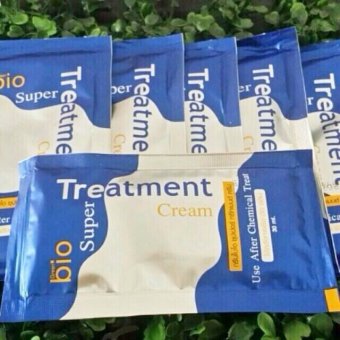 Green Bio Super Treatment กรีนไบโอซุปเปอทรีทเมนท์ครีม (ซองสีน้ำเงิน) 6 ซอง Green Bio Super Treatment กรีนไบโอซุปเปอทรีทเมนท์ครีม (ซองสีน้ำเงิน) 6 ซอง