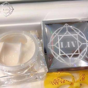 Liv White Diamond Cream ลิฟ ไวท์ ไดมอนด์ ครีม ครีมดีที่วิกกี้แนะนำ บำรุงผิวหน้าเนื้อครีมเข้มข้น 30 ml. (1 กล่อง) แถม Nutroxsun 1ซอง มูลค่า 99บาท Liv White Diamond Cream ลิฟ ไวท์ ไดมอนด์ ครีม ครีมดีที่วิกกี้แนะนำ บำรุงผิวหน้าเนื้อครีมเข้มข้น 30 ml. (1 กล่อง) แถม Nutroxsun 1ซอง มูลค่า 99บาท