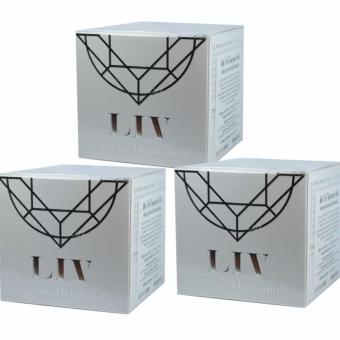 LIV White Diamond Cream ลิฟ ไวท์ ไดมอนด์ ครีม ครีมดีที่วิกกี้แนะนำ บำรุงผิวหน้าเนื้อครีมเข้มข้น 30 ml. (3 กล่อง) LIV White Diamond Cream ลิฟ ไวท์ ไดมอนด์ ครีม ครีมดีที่วิกกี้แนะนำ บำรุงผิวหน้าเนื้อครีมเข้มข้น 30 ml. (3 กล่อง)