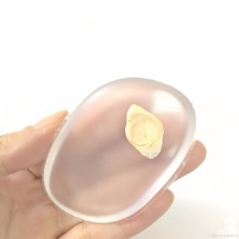 AKI silisponge ฟองน้ำแต่งหน้าซิลิโคน 1 ชิ้น AKI silisponge ฟองน้ำแต่งหน้าซิลิโคน 1 ชิ้น