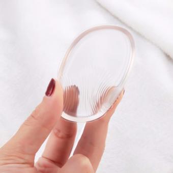 AKI Silicone Puff พัฟซิลิโคน 1 ชิ้น ช่วยเกลี่ยรองพื้น เนียนเรียบ AKI Silicone Puff พัฟซิลิโคน 1 ชิ้น ช่วยเกลี่ยรองพื้น เนียนเรียบ