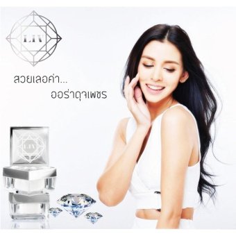 LIV White Diamond ครีม by วิกกี้ สุนิสา เจทท์ ครีมหน้าขาว ใส ไร้สิว สกัดจาก เพชรแท้ ชะลอ และลดการเกิดริ้วรอย จุดด่างดำบนใบหน้า ฟื้นฟูผิวได้อย่างล้ำลึก ลดความหมองคล้ำ ผิวเรียบเนียน ใส 1 กระปุก บรรจุ 30g. LIV White Diamond ครีม by วิกกี้ สุนิสา เจทท์ ครีมหน้าขาว ใส ไร้สิว สกัดจาก เพชรแท้ ชะลอ และลดการเกิดริ้วรอย จุดด่างดำบนใบหน้า ฟื้นฟูผิวได้อย่างล้ำลึก ลดความหมองคล้ำ ผิวเรียบเนียน ใส 1 กระปุก บรรจุ 30g.