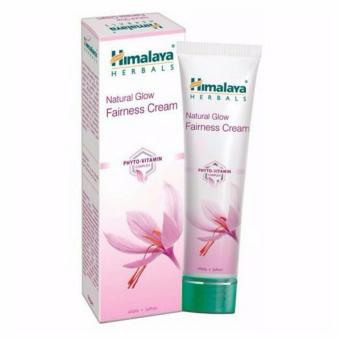 Himalaya Herbals Natural Glow Fairness Cream 50 g. หิมาลายา ครีมบำรุงผิวหน้า ลดจุดด่างดำ ขาวขึ้น อย่างเป็นธรรมชาติ Himalaya Herbals Natural Glow Fairness Cream 50 g. หิมาลายา ครีมบำรุงผิวหน้า ลดจุดด่างดำ ขาวขึ้น อย่างเป็นธรรมชาติ