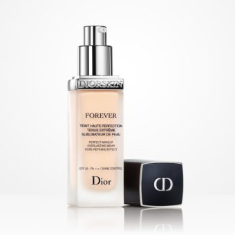 Diorskin Forever Perfect Makeup Everlasting Wear Pore-Refining Effect SPF35 - PA+++ / Shine Control 30ml. #020 Beige Clair/Light Beige สำหรับผิวขาวเหลือง Diorskin Forever Perfect Makeup Everlasting Wear Pore-Refining Effect SPF35 - PA+++ / Shine Control 30ml. #020 Beige Clair/Light Beige สำหรับผิวขาวเหลือง