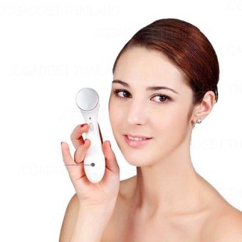 JCGadget เครื่องนวดหน้ากระชับผิว ขนาดพกพา ( สีขาว )แถมฟรีถุงกำมะหยี่ July 2018 - 2 JCGadget เครื่องนวดหน้ากระชับผิว ขนาดพกพา ( สีขาว )แถมฟรีถุงกำมะหยี่ - 2