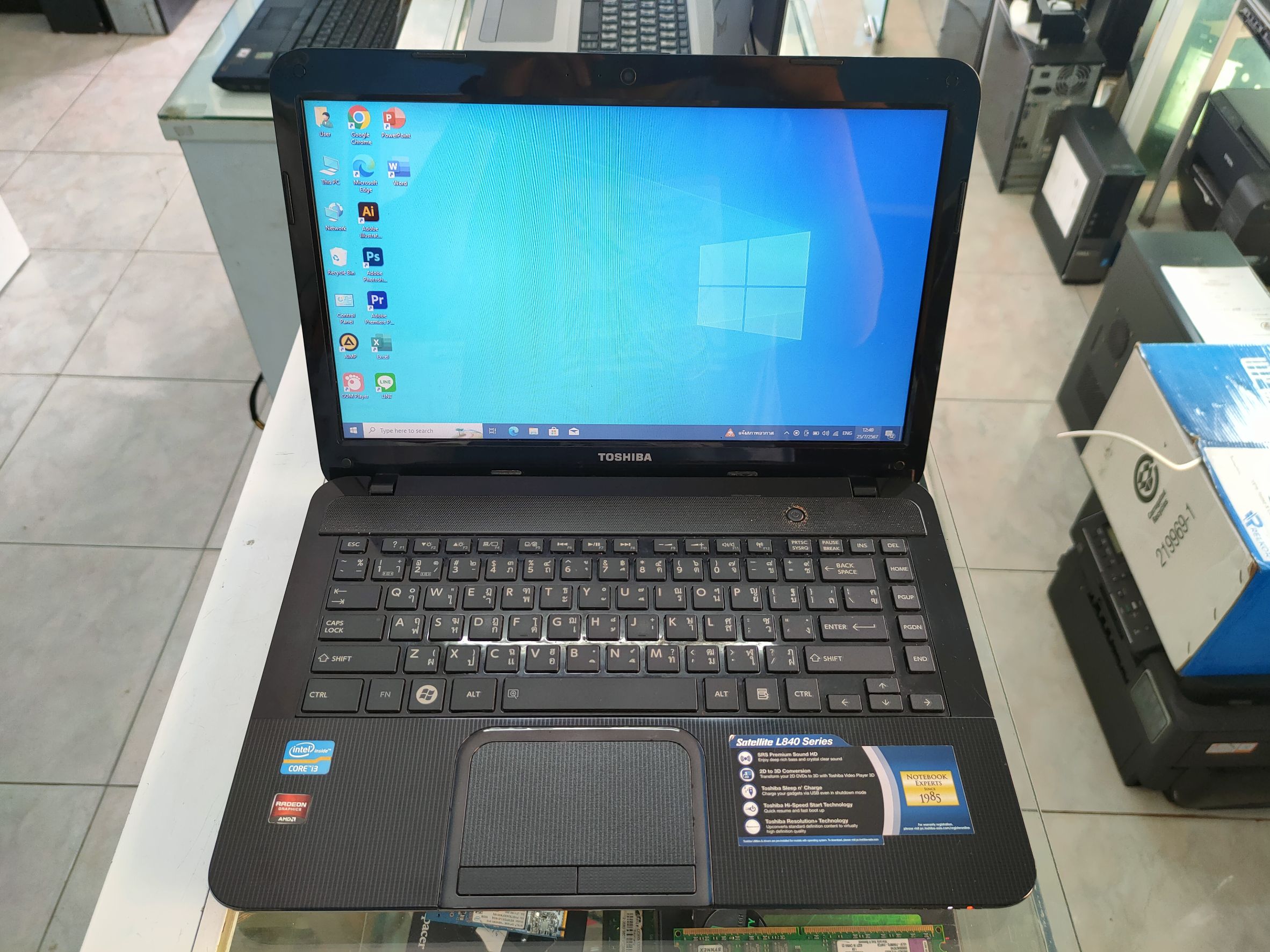 Toshiba Satellite L840 中古