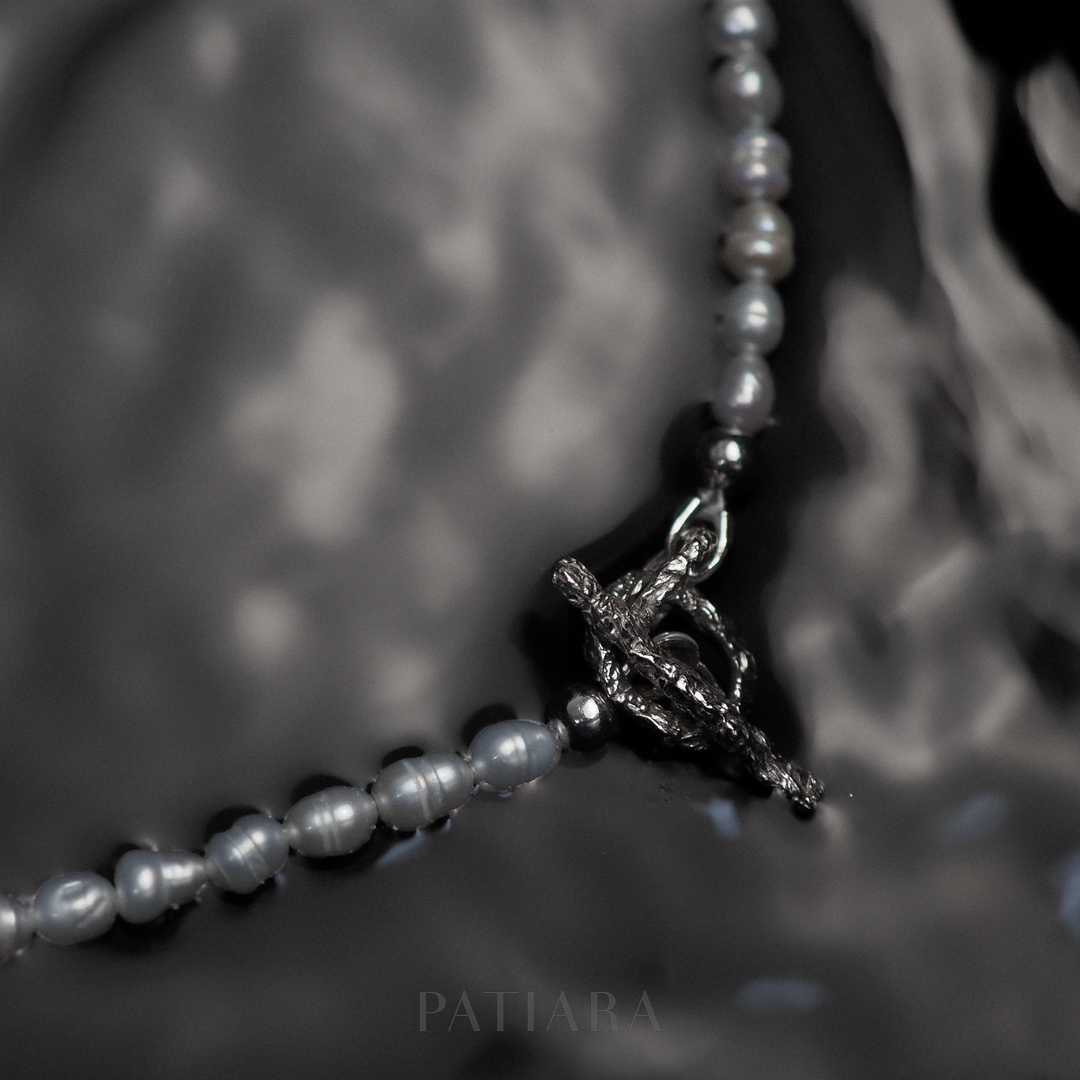 Patiara Tiny Pearl T-Bar Neckalce สร้อยคอไข่มุกแท้ Fresh water Pearl ราคา 2,950 บาท*ส่งฟรี