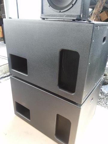 ตู้ลำโพงเสียงเบส ราคา 2 ตู้ ตู้ลำโพงเน็กโซ่ สูตร NEXO ดอกลำโพงขนาด 15 นิ้ว ไม้อัดกันน้ำ ขนาด 70x55x50 ซม ไม้อัดแท้ 20 mm.ตะแกรงเหล็กปั๊ม หนา สเปคคอน เจาะหูจับ ราคา 7,000 บาท*ส่งฟรี