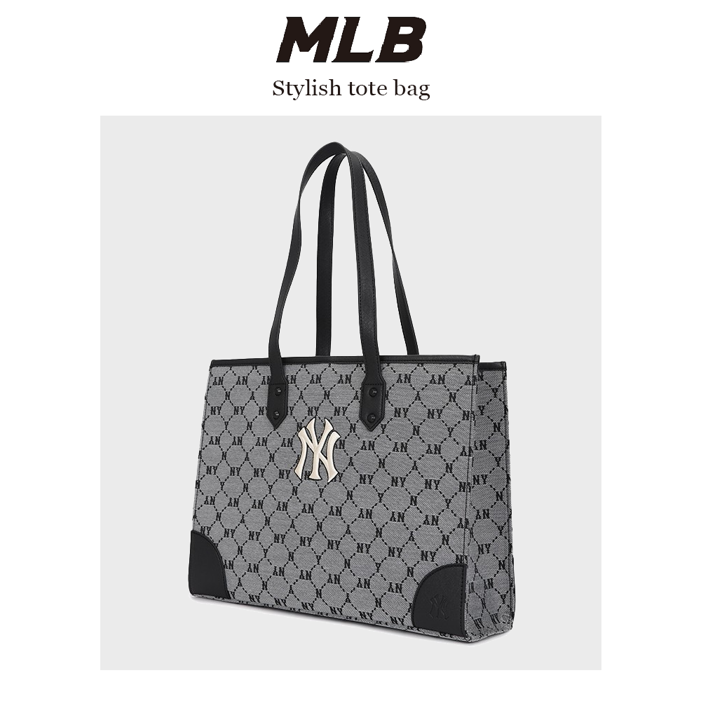 MLB กระเป๋า Tote Bag100 % NEW YORK YANKEES mlb bag ของแท้ 100% กระเป๋า ขนาดใหญ่กระเป๋าสะพายข้าง DIA JACQUARD MONOGRAM กระเป๋าทรงโท้ท เป๋าช้อป