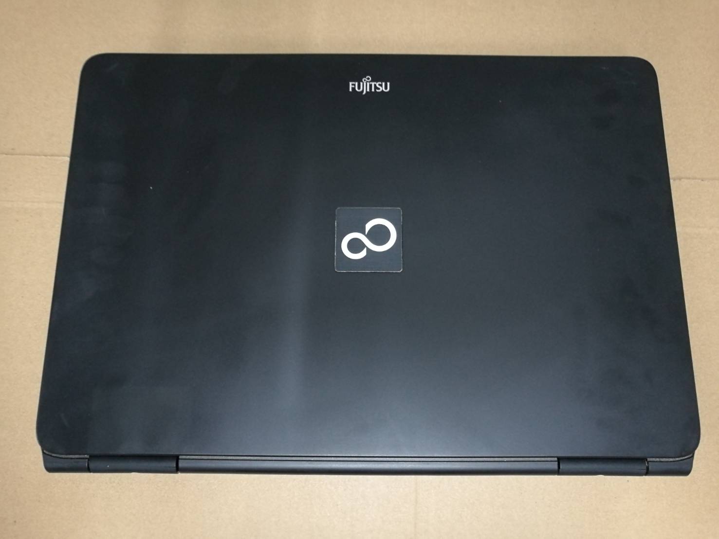 โน๊ตบุ๊คมือสอง Notebook Fujitsu Core i3 M350(2.27GHz)RAM 4GB / HDD 