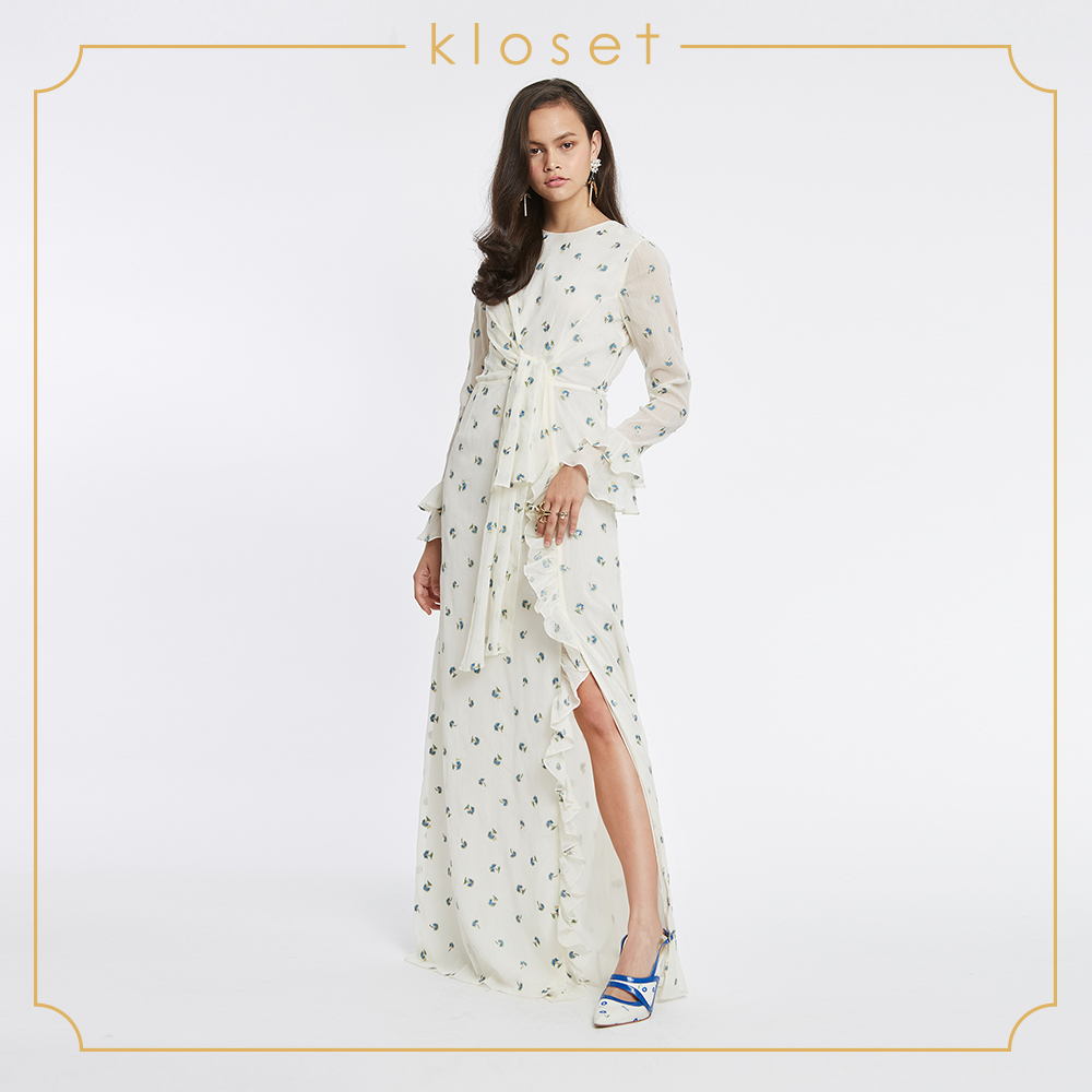 Kloset Embroidered Long Dress (AW18-D017) เดรสยาวคอกลม ผ้าปักลายดอกไม้ แขนยาว ราคา 4,498 บาท*ส่งฟรี