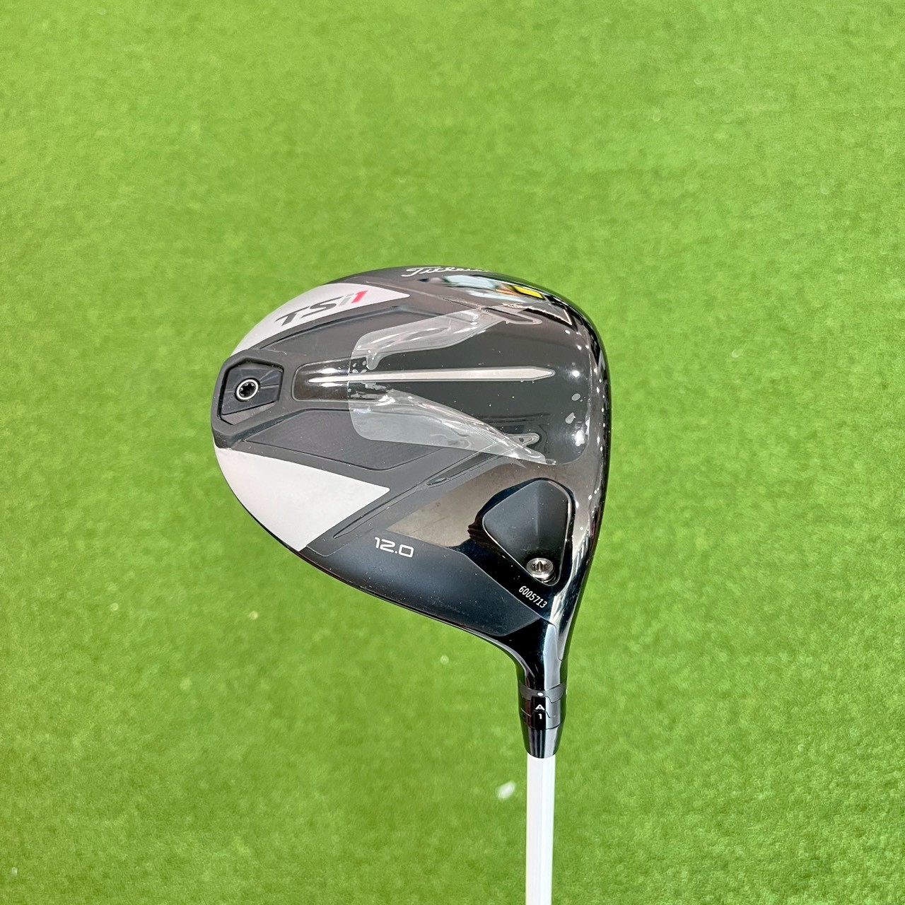 DRIVER TITLEIST TSI1 ก้าน ALDILA ASCENT 40 FLEX R2 202511009 ราคา 12,900 บาท*ส่งฟรี