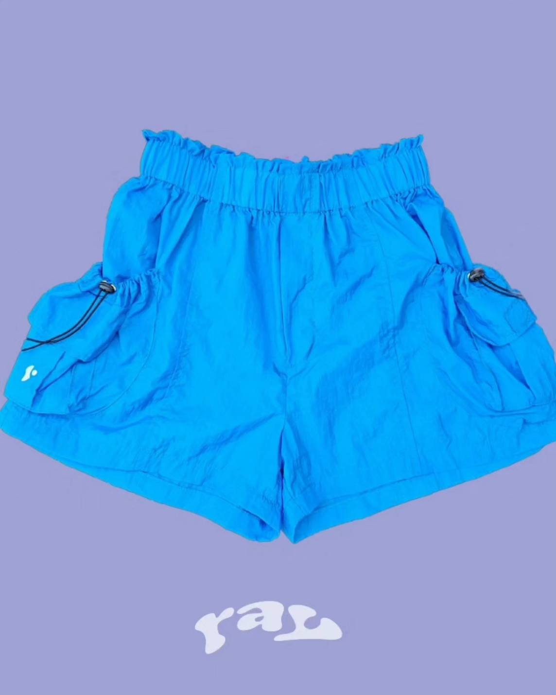 Adventure Nylon Shorts Neon Blue -กางเกงขาสั้นผ้าไนล่อน ราคา 687 บาท*ส่งฟรี