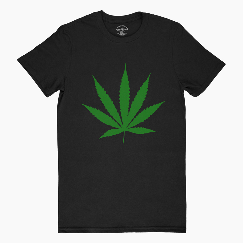 เสื้อยืดลาย ใบกัญชา Weed Marijuana เสื้อยืดคอกลม แขนสั้น มีหลายสี ไซส์ S - 2XL