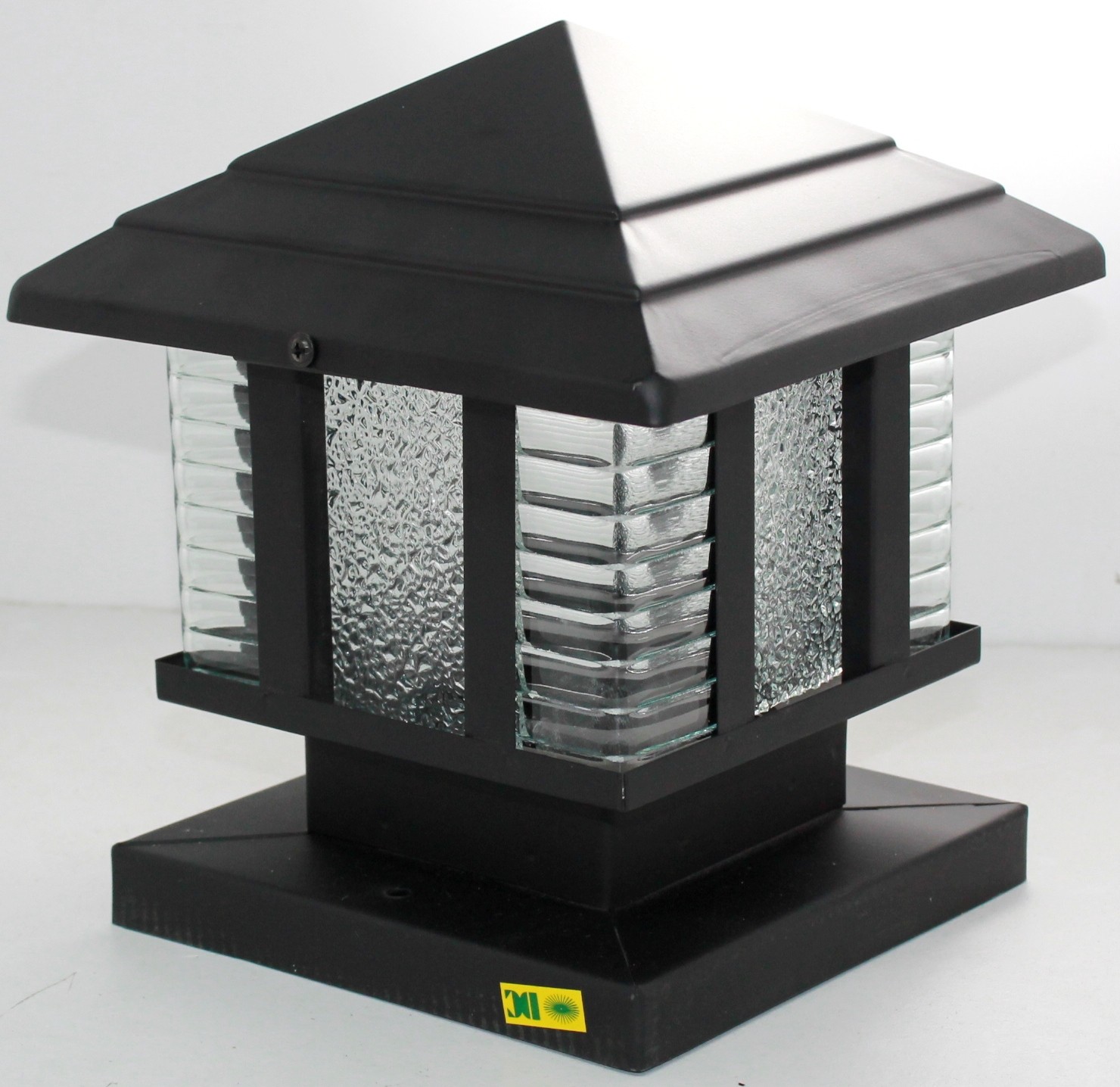 โคมไฟหัวเสา ราคา 530 บาท*ส่งฟรี