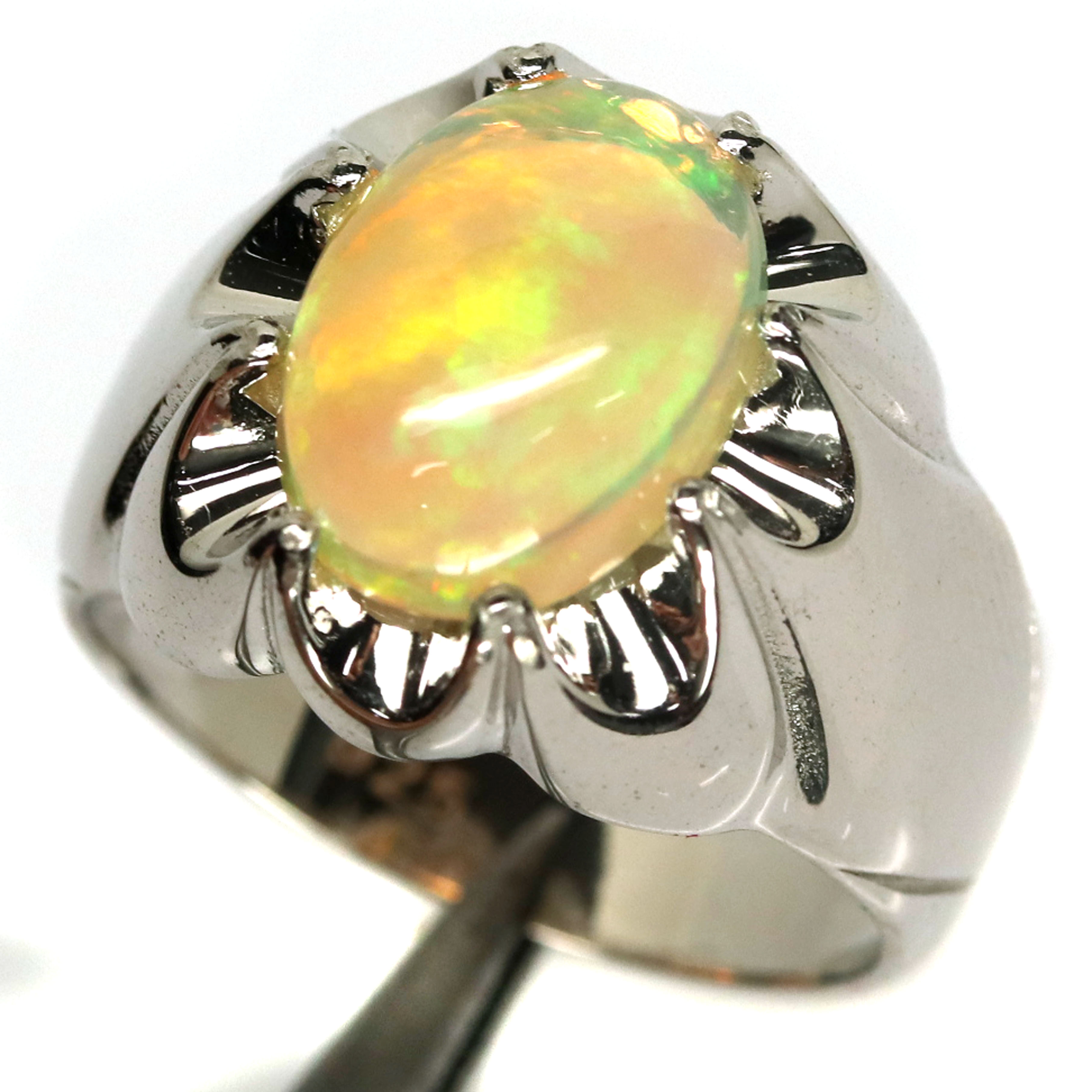 แหวนผู้ชาย เงินแท้ 925 ชุบทองคำขาว ประดับพลอยแท้ คัดเกรดสวยทุกชิ้น ราคา 2,400 บาท*ส่งฟรี