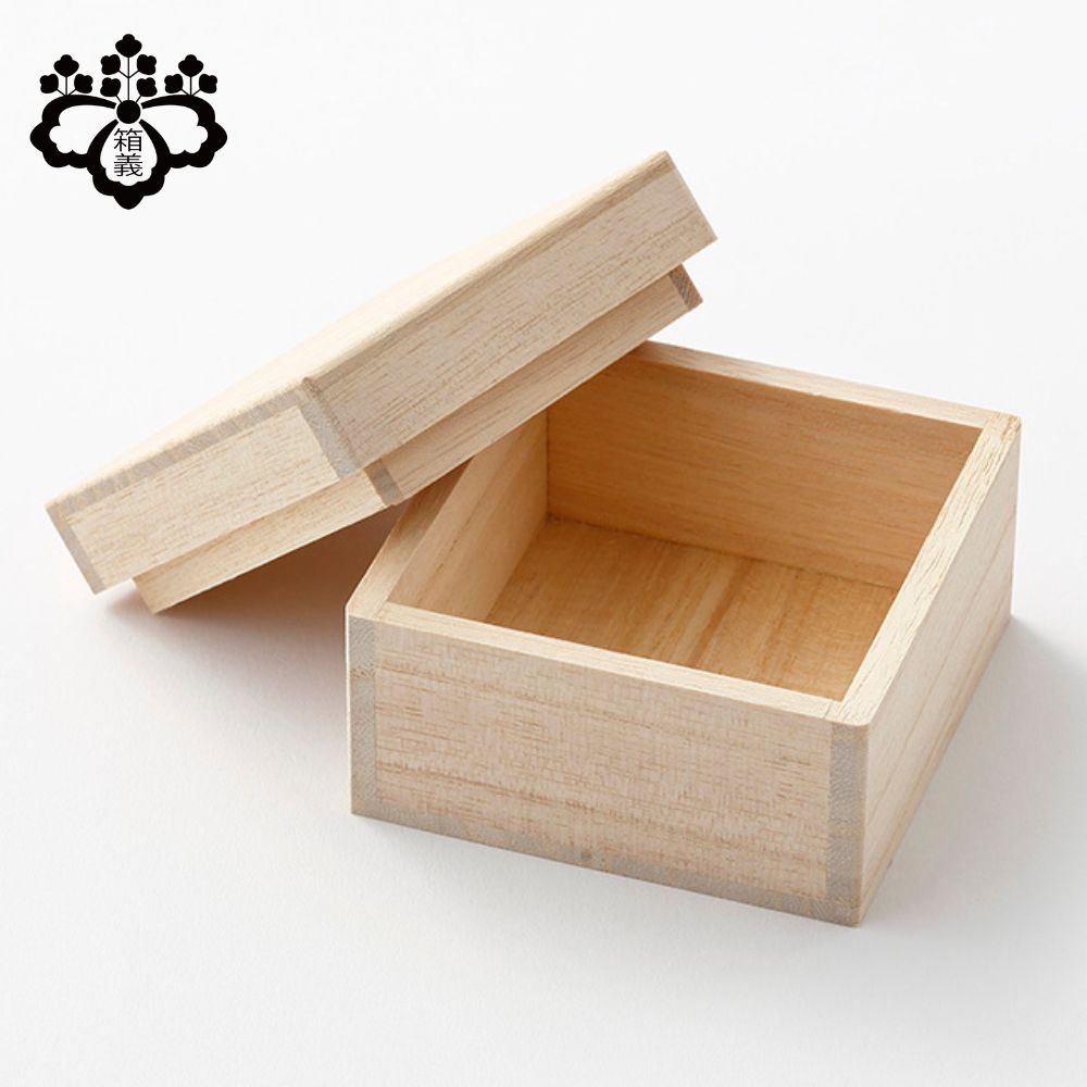 Hakoyoshi กล่องไม้เก็บของ แบบมีฝาปิด ไม้ญี่ปุ่น Made in Japan 6.6×6.6×H5.0cm ราคา 483 บาท*ส่งฟรี