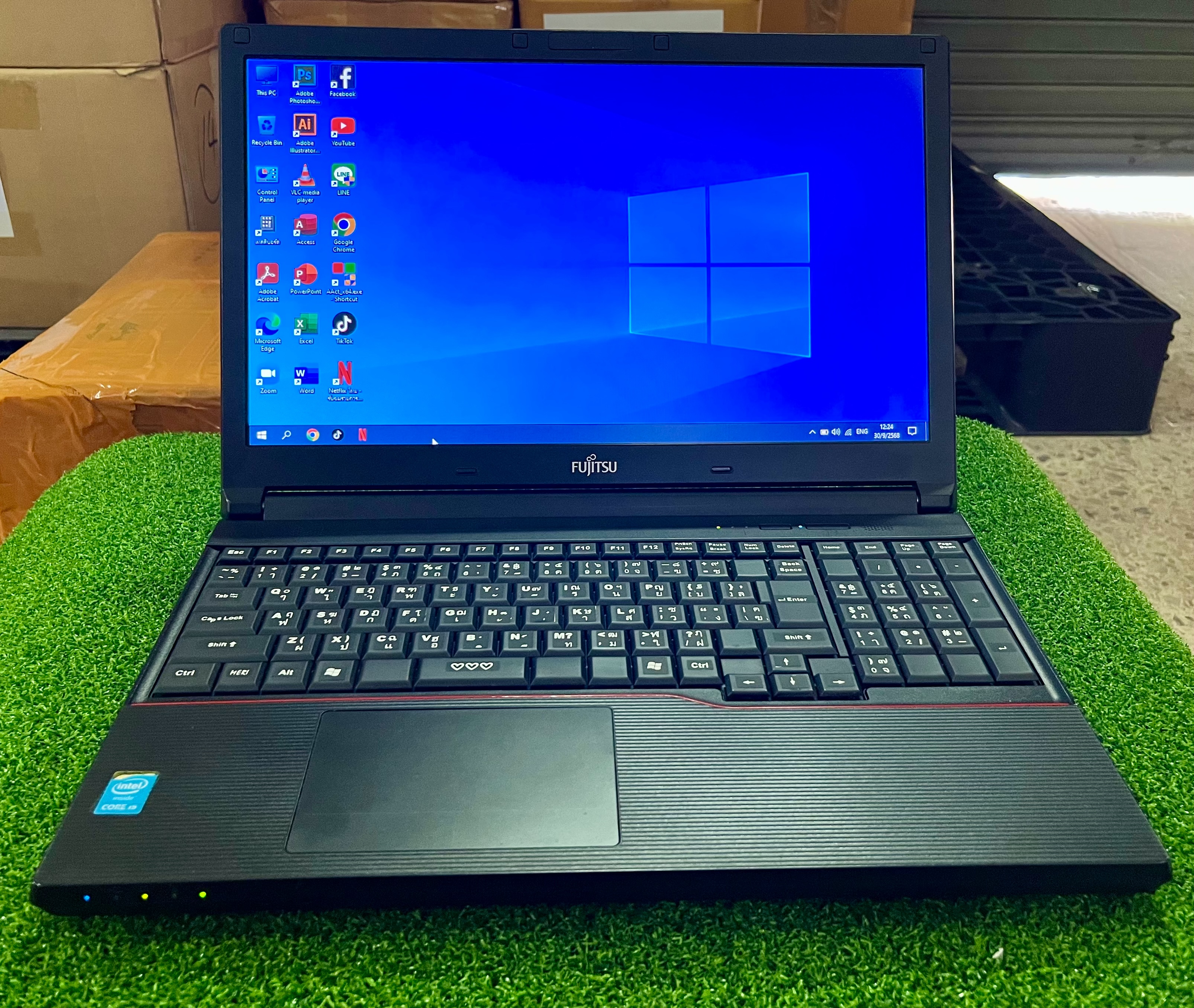 Notebook Fujitsu A574/M Core I5 Gen4 Ram4-8 Screen 15.6 Inches ราคา 3,990 บาท*ส่งฟรี