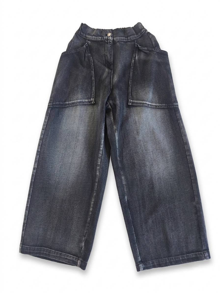 Pania Isabella Jeans in Black ราคา 3,500 บาท*ส่งฟรี