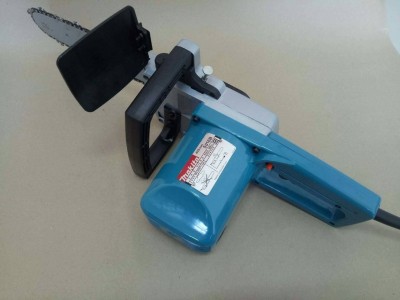 เลื่อยโซ่ไฟฟ้า makita 5016B
