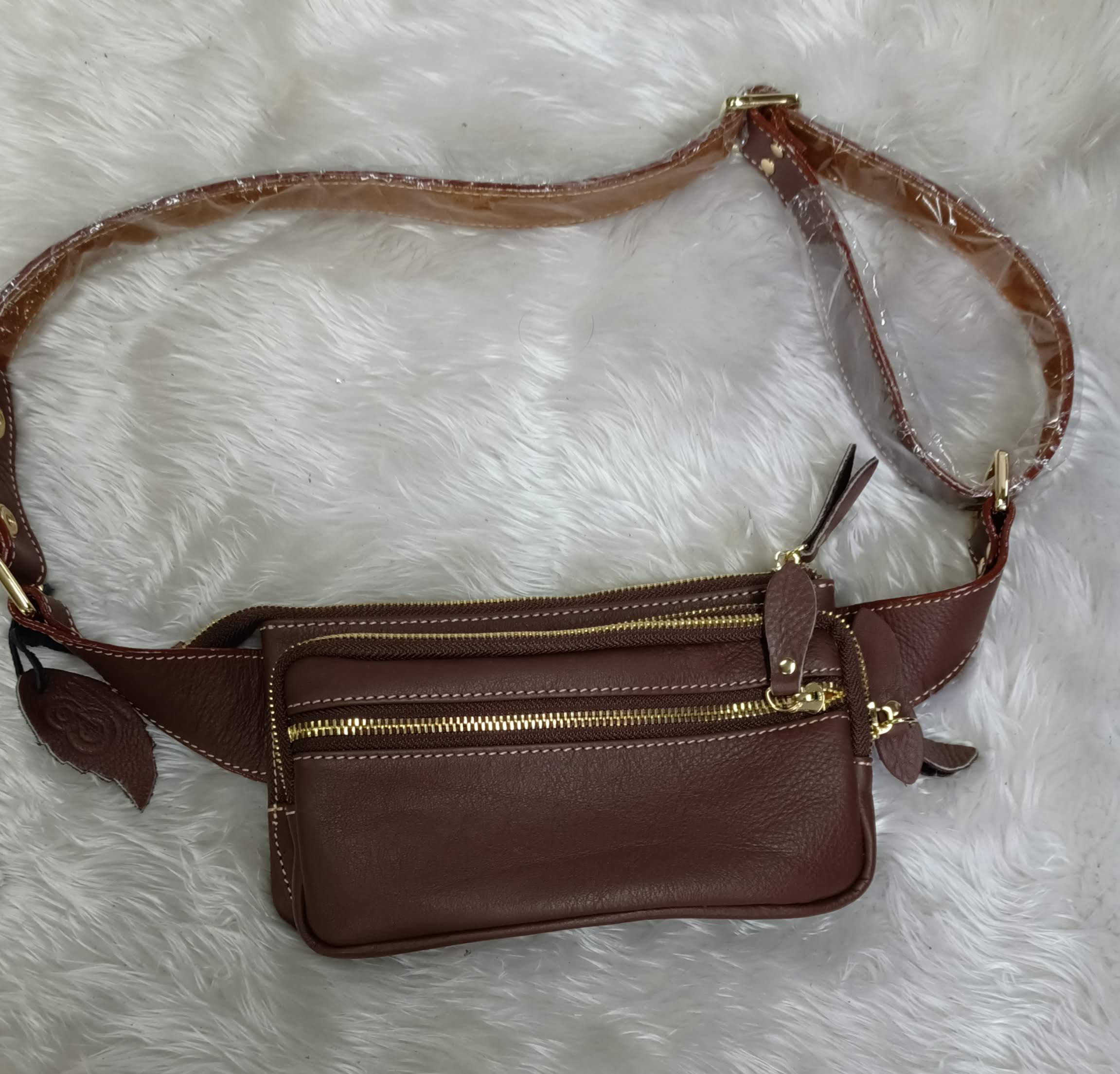 กระเป๋าคาดเอวหนังชามัวส์,GPBAGS รุ่น-N181,กระเป๋าหนังแท้,กระเป๋าคาดอกสุดเทส์ได้ทั้งชายและหญิง ราคา 1,690 บาท*ส่งฟรี