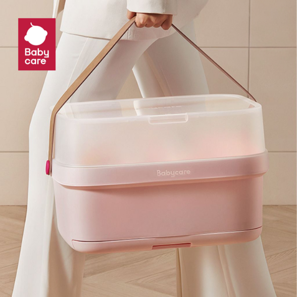 BabyCare กล่องเก็บขวดนมเด็ก ใช้ตากผึ่งขวดนมและอุปกรณ์สำหรับเด็ก พร้อมก้านแขวนขวดและถาดระบายน้ำทิ้งด้านล่าง ฝาปิดเปิดได้ ราคา 1,290 บาท*ส่งฟรี