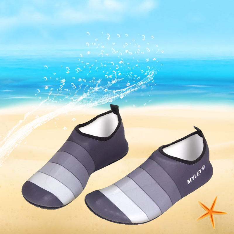 รูปภาพเพิ่มเติมของ รองเท้าชายหาดชายหญิง 40-41รองเท้าใส่เล่นน้ำ รองเท้าเดินชายหาด ลดล้างสต็อก (พร้อมส่ง)