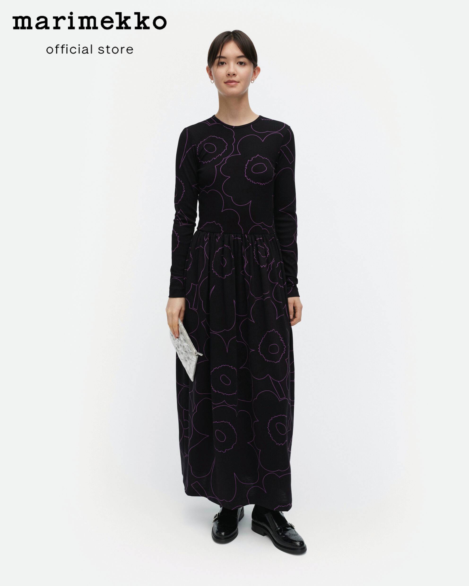 Marimekko Kukkaset Piirto Unikko Dress Skirt Set ราคา 6,750 บาท*ส่งฟรี