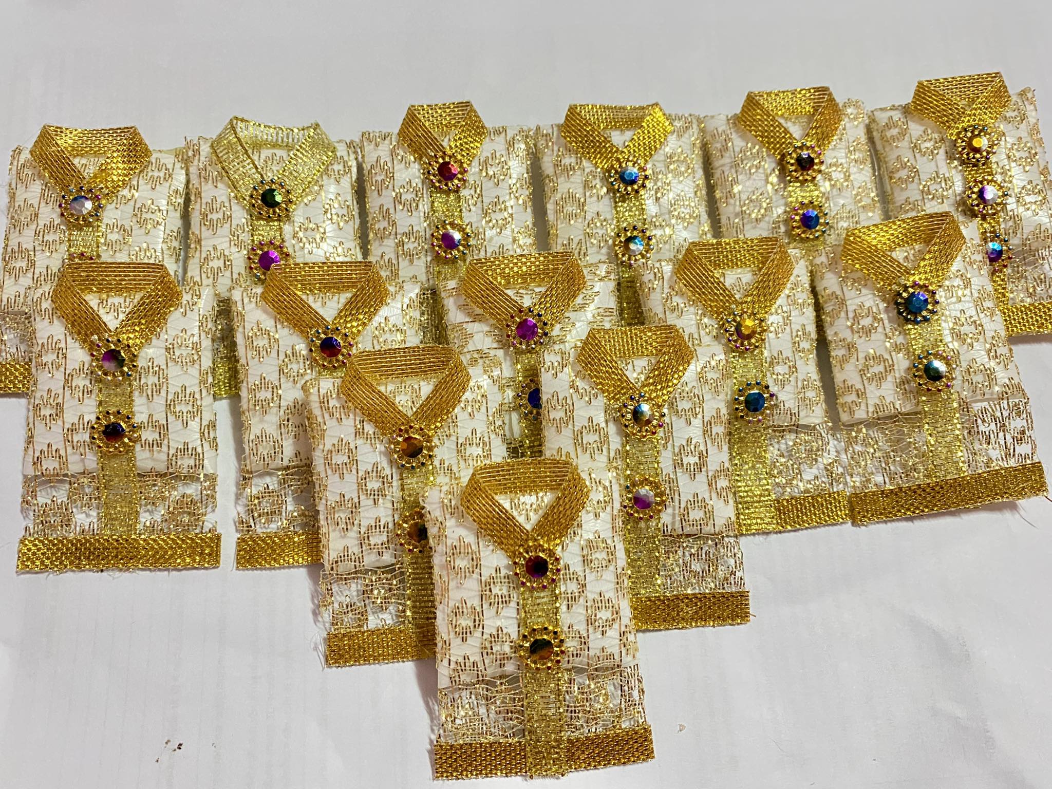 เหรียญโปรยทานเสื้อนาค