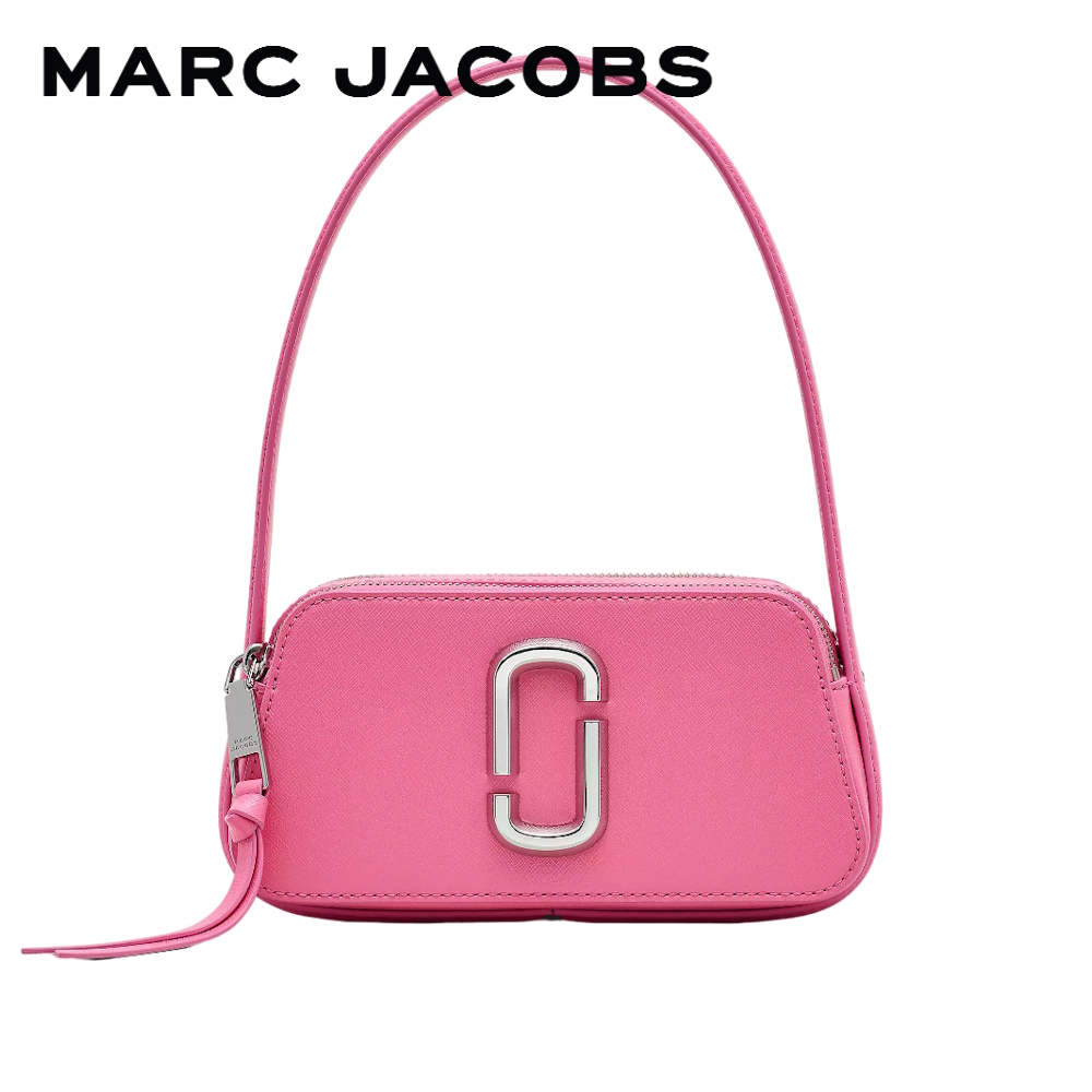 MARC JACOBS THE SLINGSHOT SP24 2R3HSH025H02 กระเป๋าสะพาย ราคา 14,500 บาท*ส่งฟรี