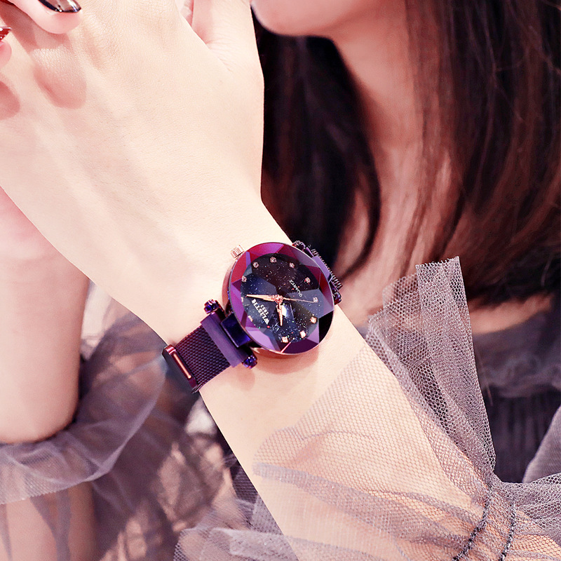 เกี่ยวกับสินค้า Fashion Watch ถูกมาก นาฬิกาสไตล์เกาหลี นาฬิกา ผู้หญิง สวย แฟชั่นผู้หญิง สีน้ำตาล ทอง ดำ ม่วง น้ำเงิน แดง หน้าปัด ดาว จักรวาล กาแล็กซี่