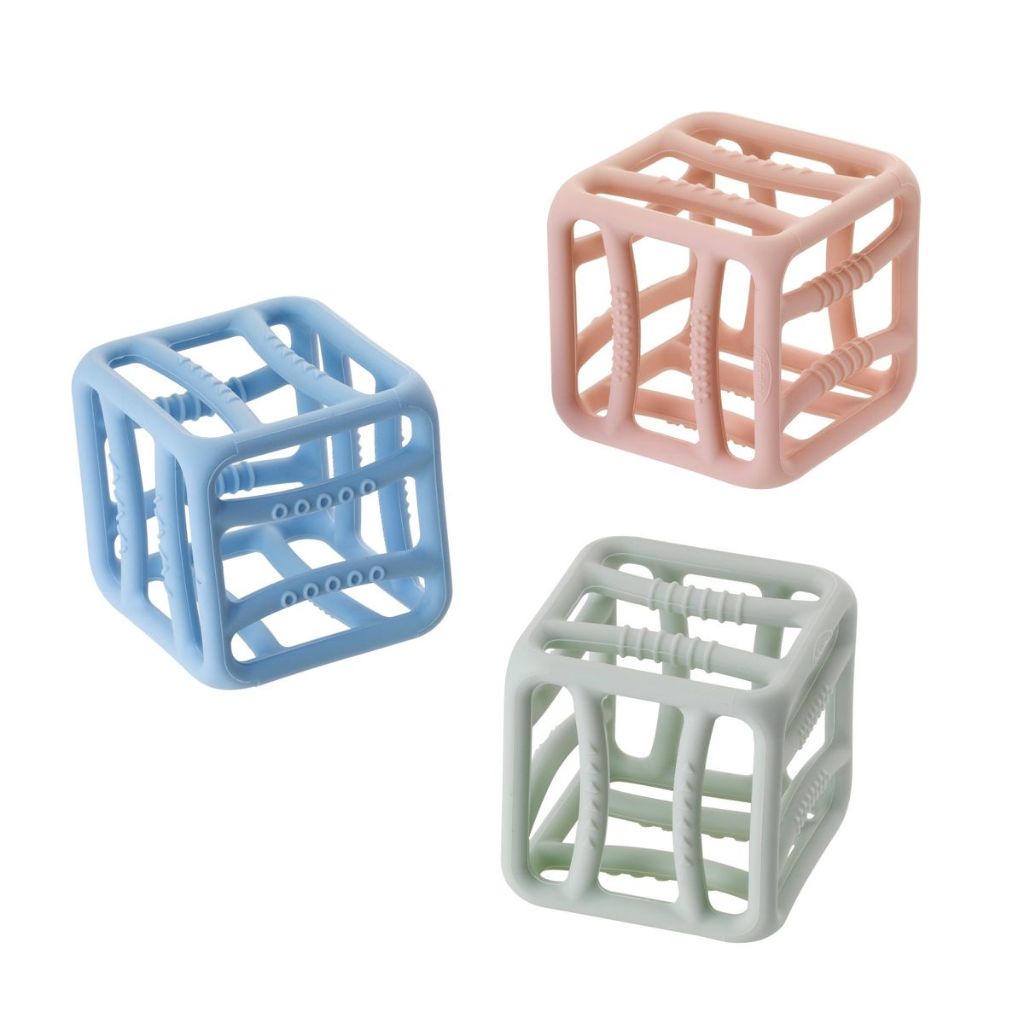 Infantino : Purely Silicone Shapes Developmental Toys Pure Silicone Shapes ราคา 621 บาท*ส่งฟรี