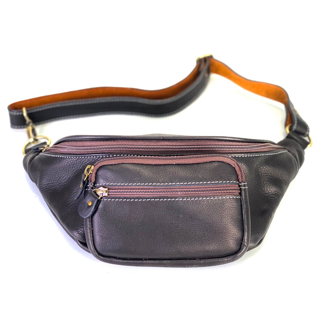 Chinatown Leather กระเป๋าวัวหนังแท้ คาดเอว สะพายหน้าอก ซิปยื่นหน้า หน้าสีน้ำตาลเข้ม งานhandmade ราคา 1,299 บาท*ส่งฟรี