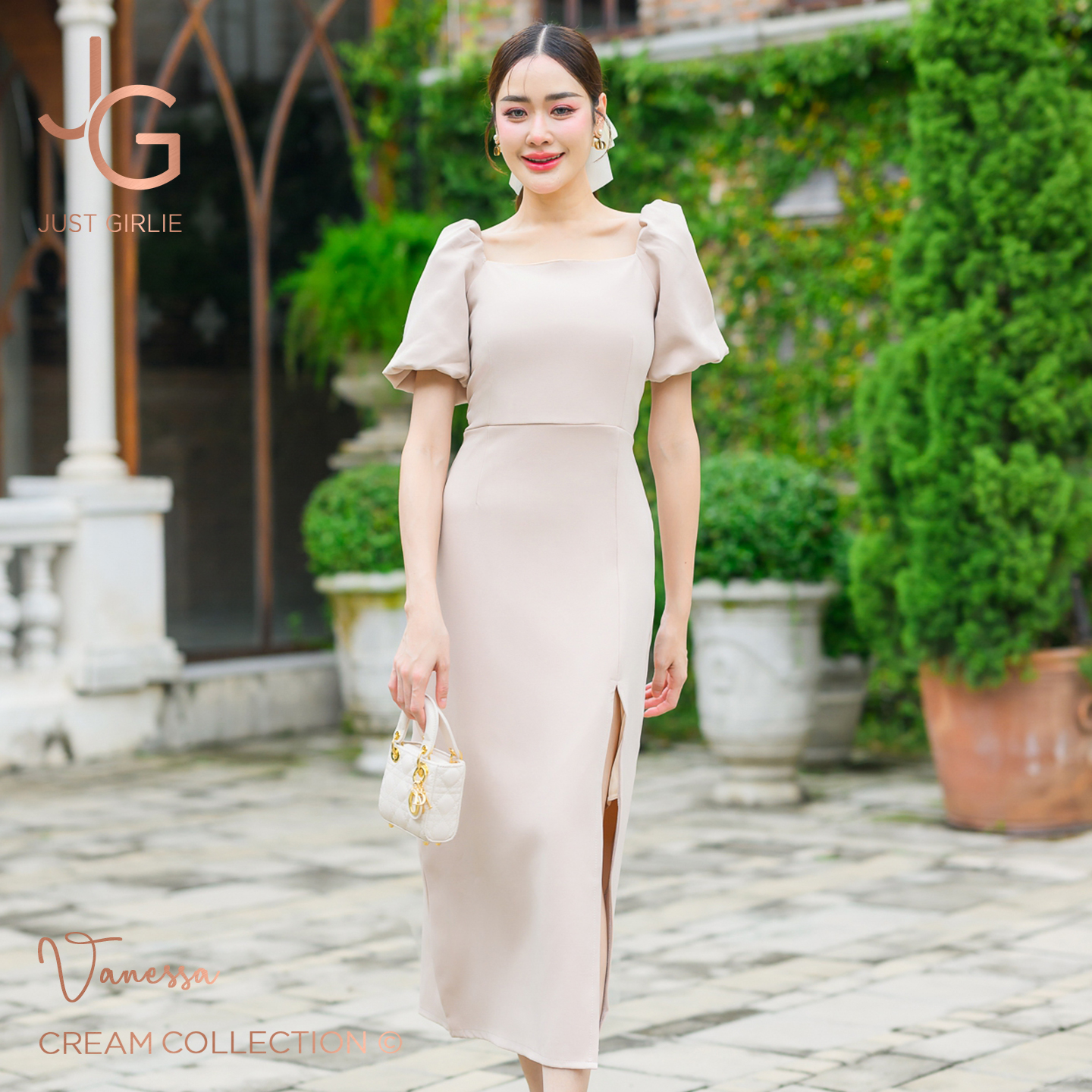 ช้อป High Slit Maxi Dress ออนไลน์ในราคาที่ดีกว่า
