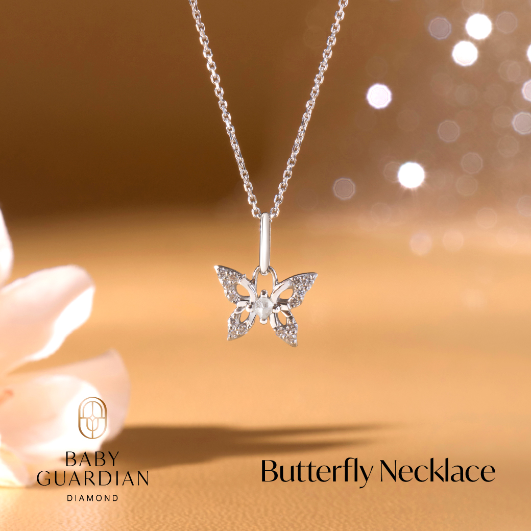 Butterfly Diamond Pendant with Necklace the Butterfly 💎 ราคา 25,999 บาท*ส่งฟรี