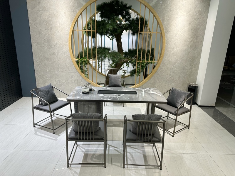 โต๊ะหินอ่อนสีดำ พร้อมเก้าอี้ ราคา 26,800 บาท*ส่งฟรี